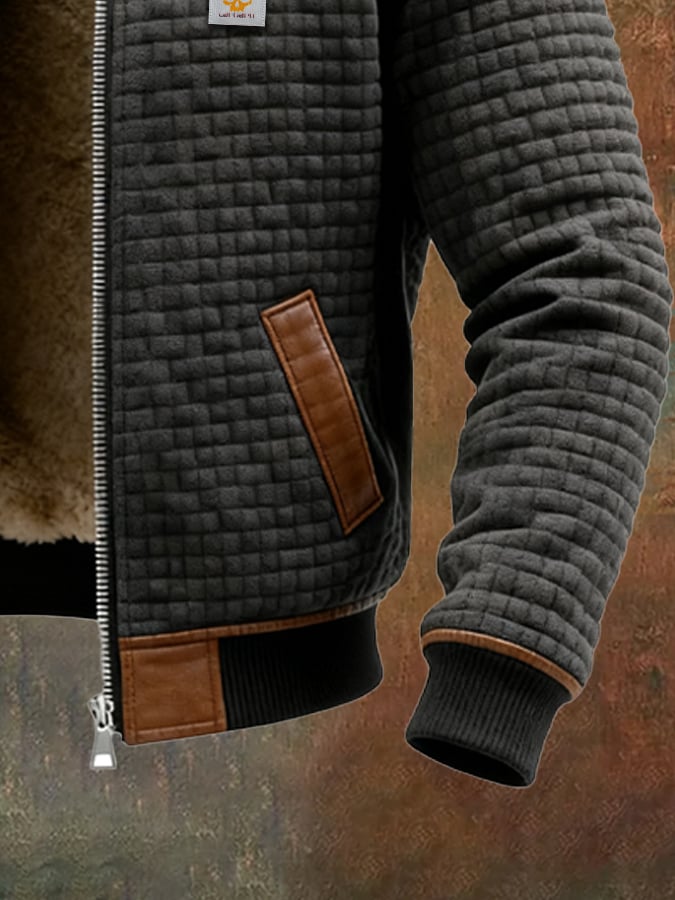 Giacca strutturata con colletto alto
