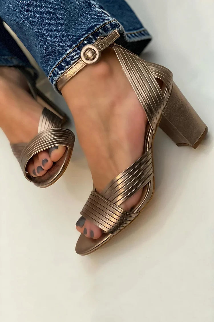 Dafne | Sandali a fascia eleganti