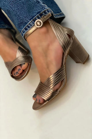 Dafne | Sandali a fascia eleganti