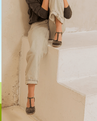 Quirina | Scarpa con cinturino a T e tacco stabile