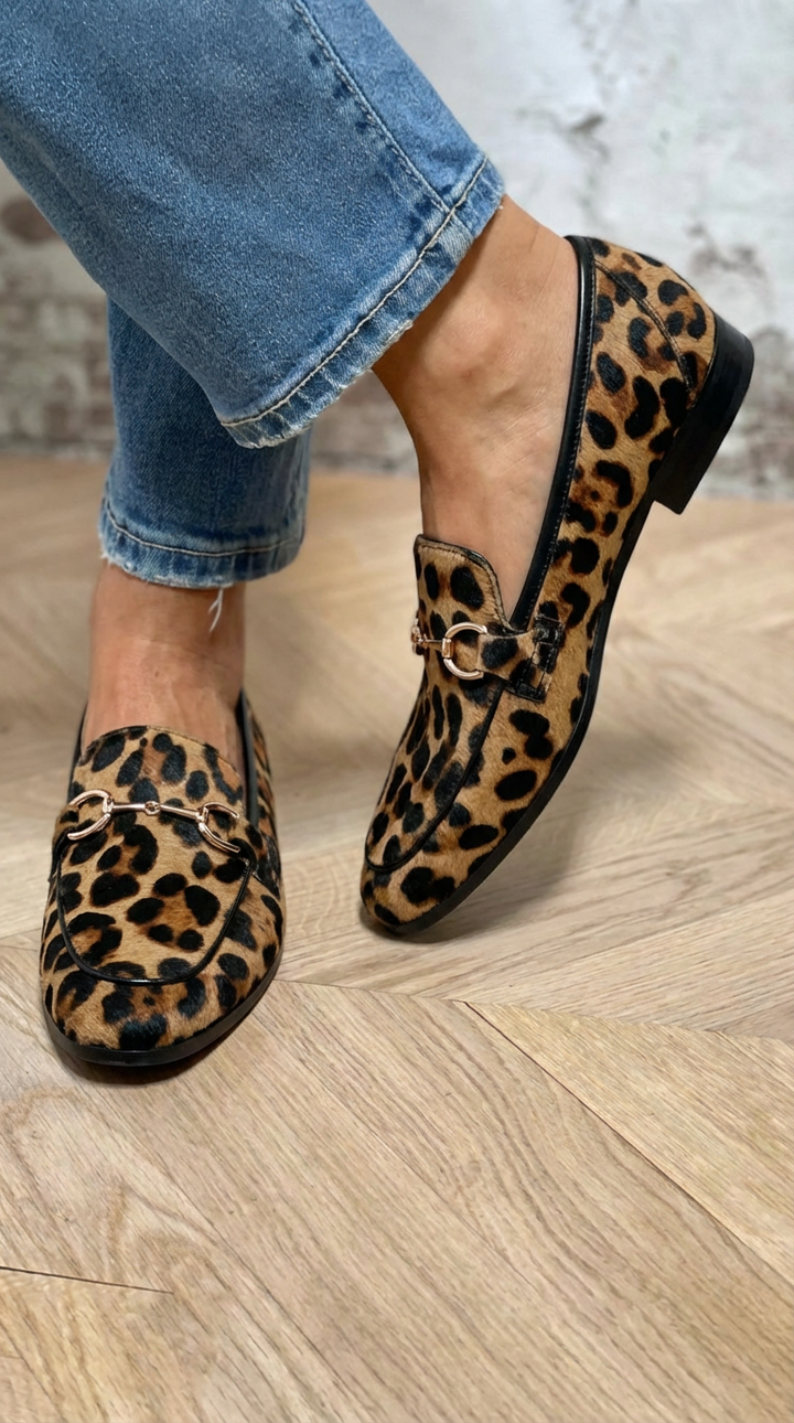 Liliana | Mocassino animalier con dettaglio metallico