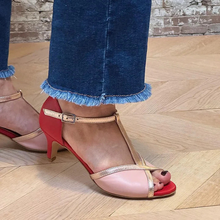 Petronilla | Sandalo elegante con cinturino a T