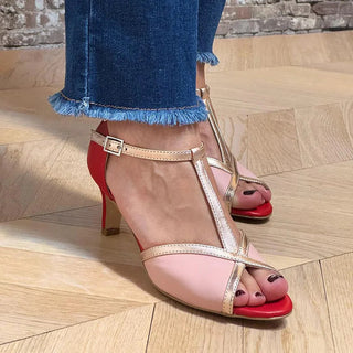 Petronilla | Sandalo elegante con cinturino a T