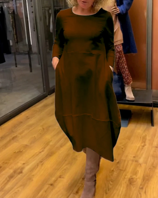 Clara | Abito midi nero con tasche