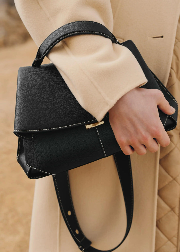 Aria | Borsa