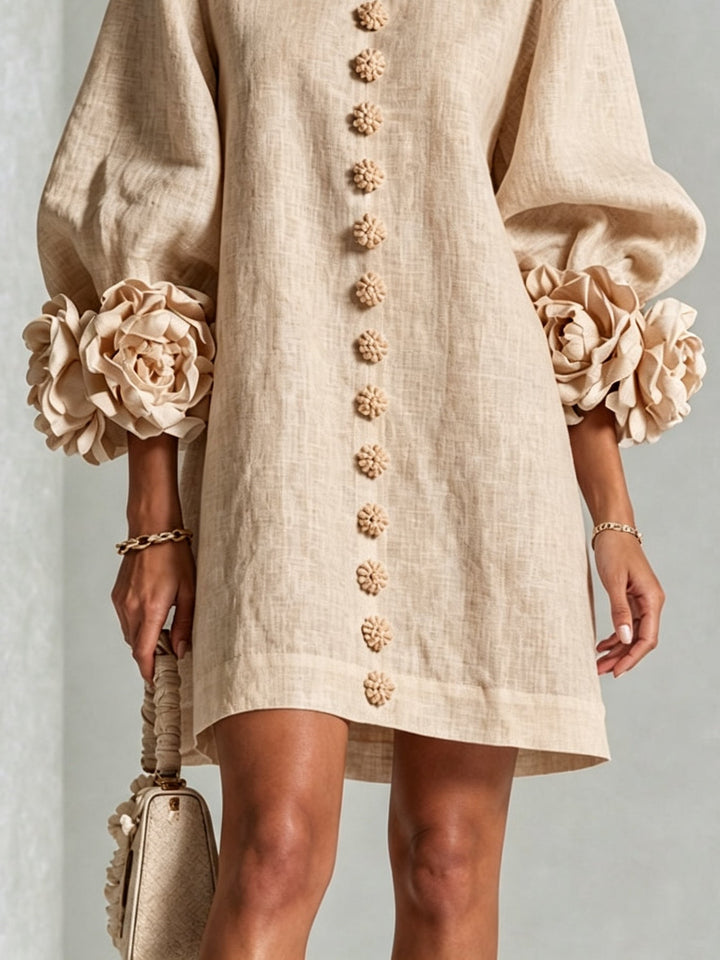 Lily | Mini Abito Beige con Maniche a Fiori Stravaganti