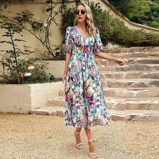 Orina | Abito elegante con scollo a V